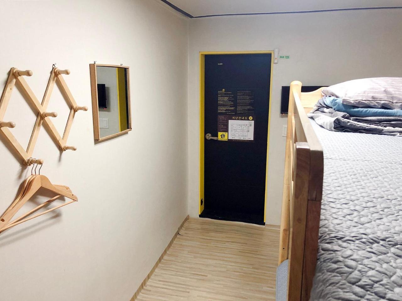 24 Guesthouse Jongno Tower Seoul Eksteriør billede