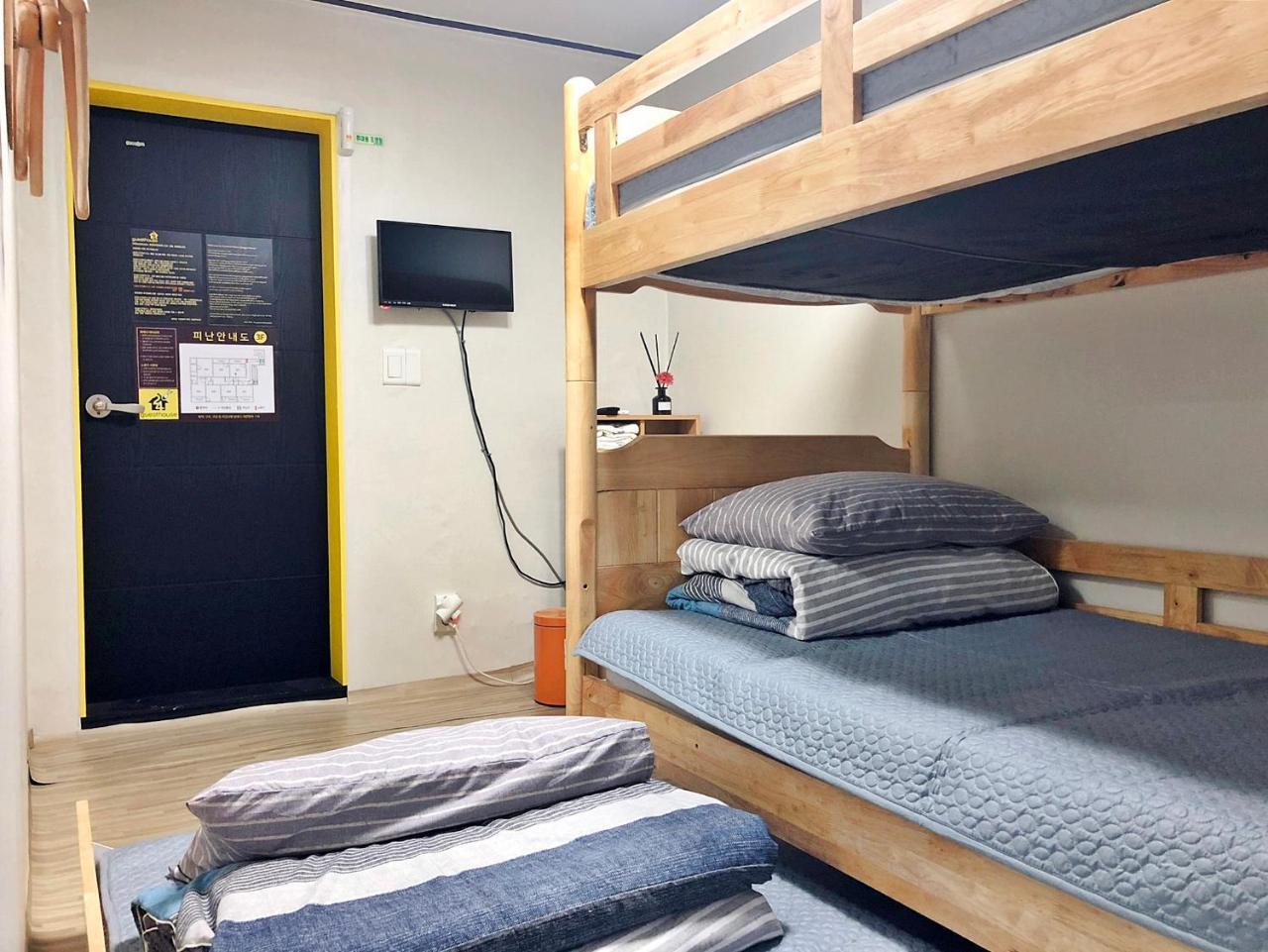 24 Guesthouse Jongno Tower Seoul Eksteriør billede